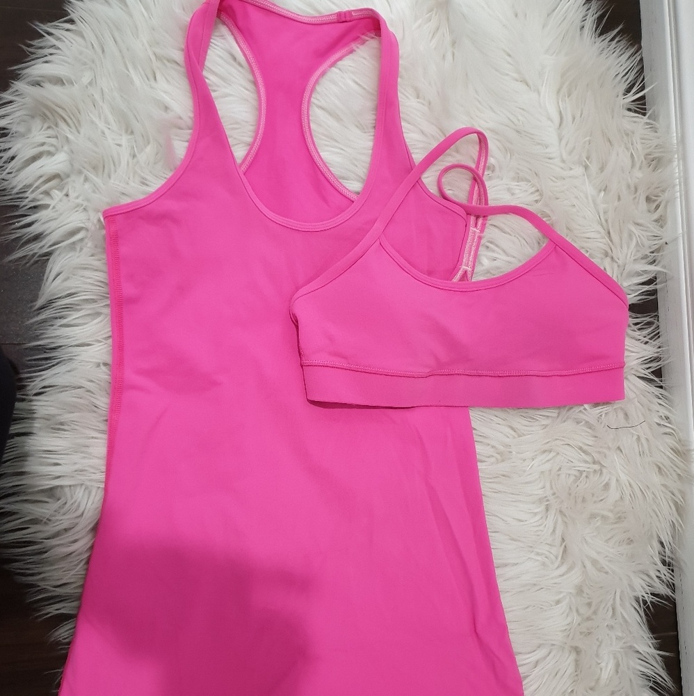 Size 4 Lululemon Athletica tank & bra set